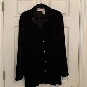 Elisabeth 1X buttoned top